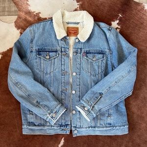 Levi’s Sherpa Trucker Jacket